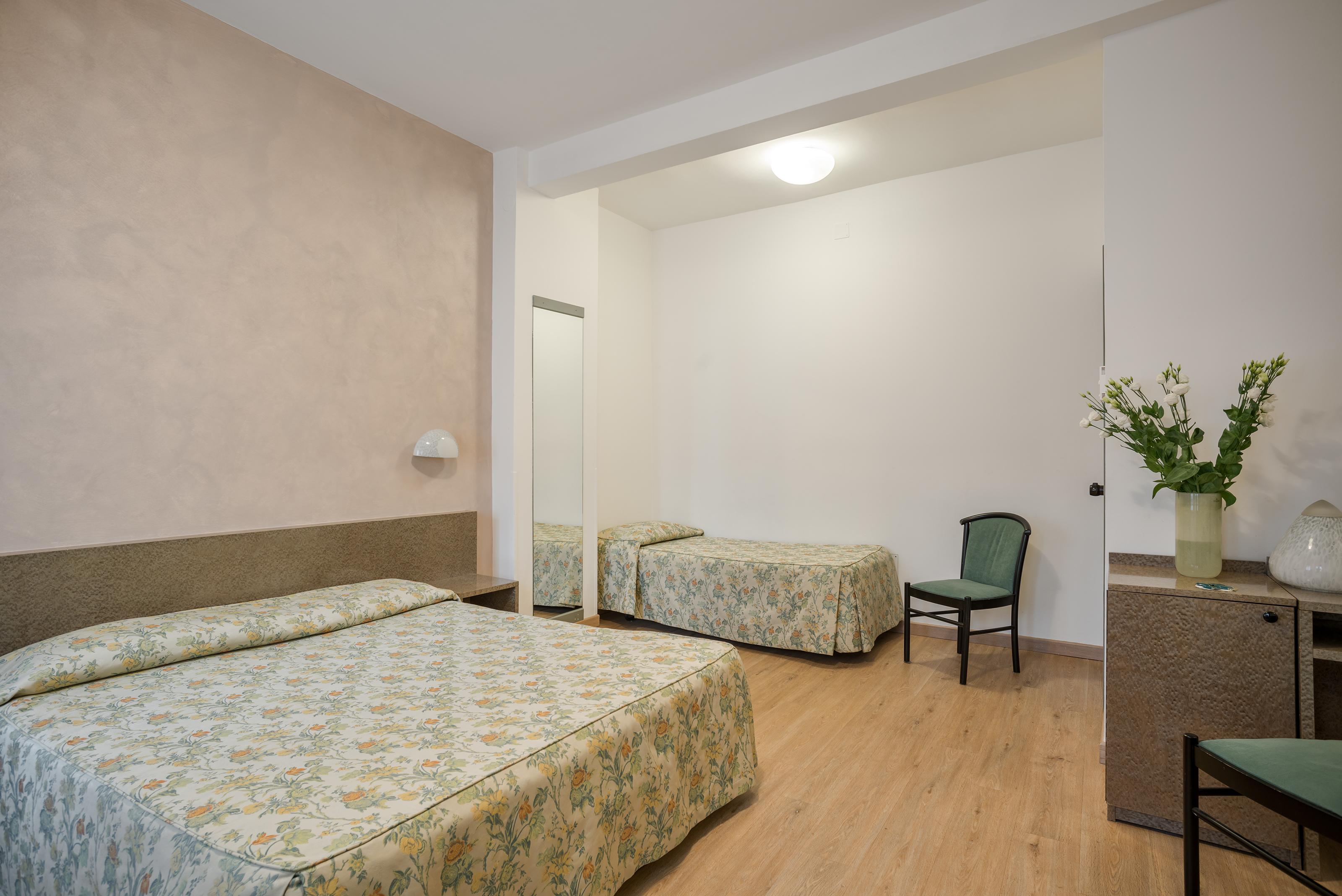 Hotel Garibaldi Mestre Exterior photo