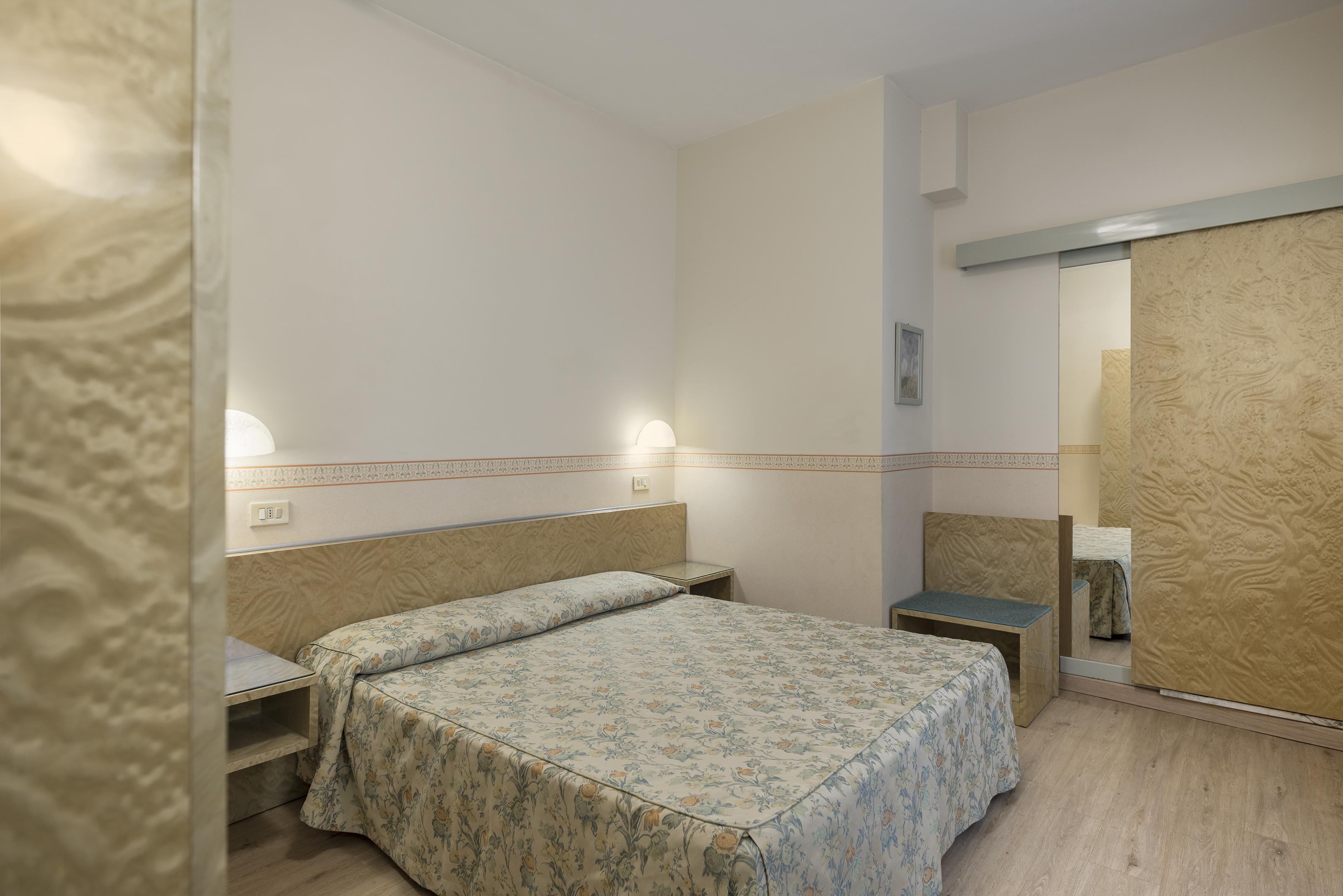 Hotel Garibaldi Mestre Exterior photo