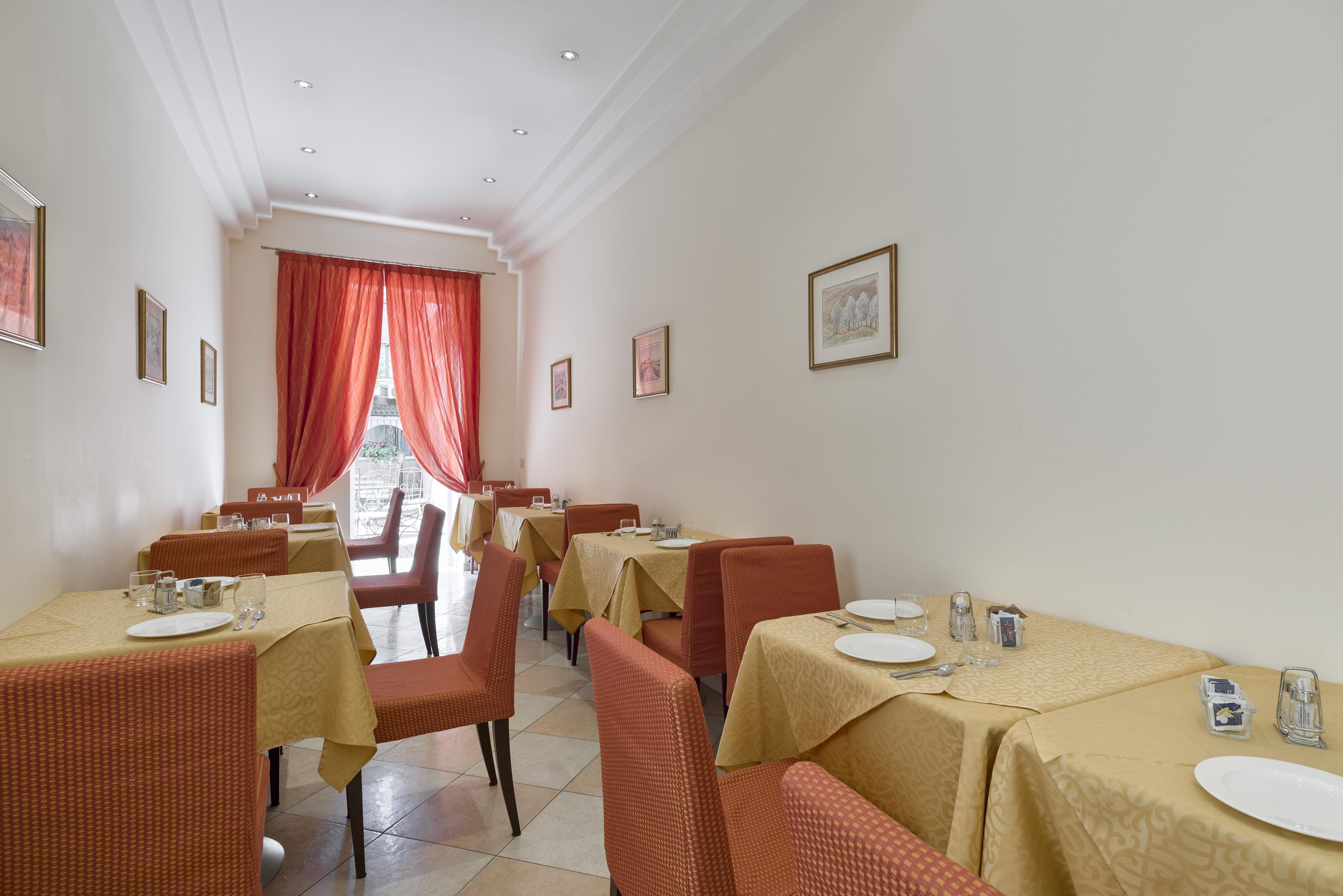 Hotel Garibaldi Mestre Exterior photo